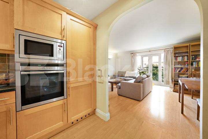 Boasting size, quality & location Bentham House.Falmouth Road, Borough/London Bridge